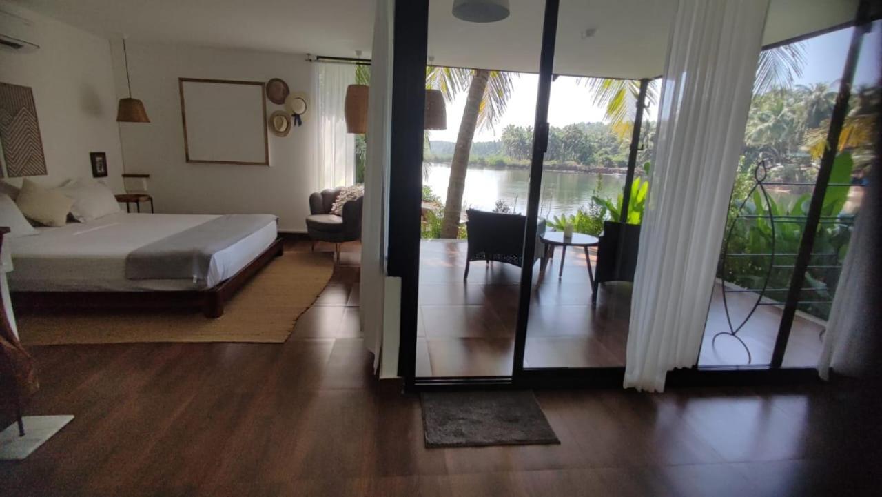 קאנאקונה Pont Bleu Suites Riverside & Pool מראה חיצוני תמונה